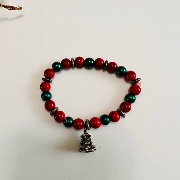 Beaded Elastic Christmas Bracelet with Tree Charm, New - Picture 4 of 5
